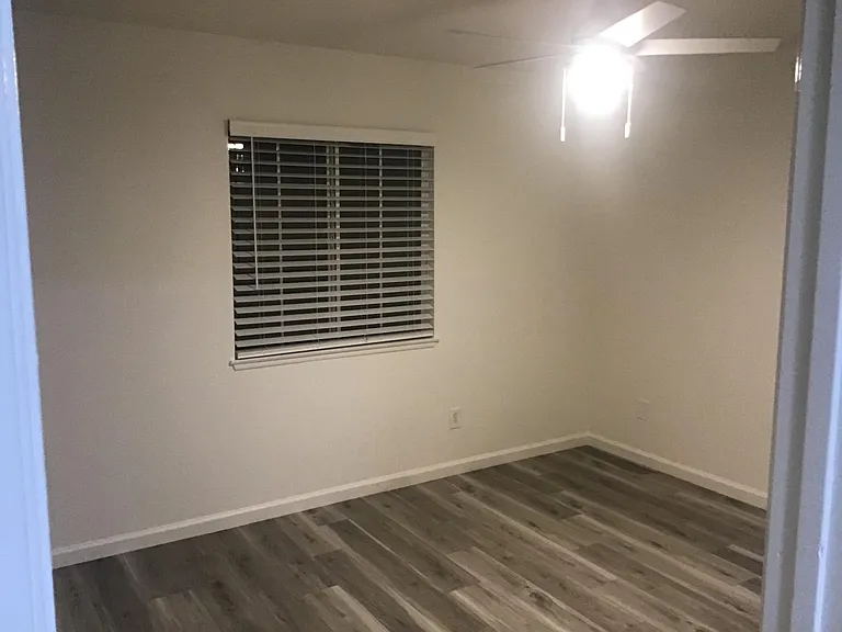 52710 Avenida Mendoza — Photo 20