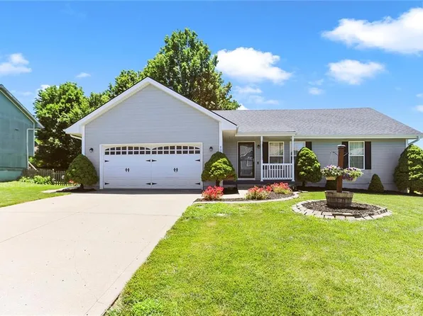 805 Southbrook Pkwy, Kearney, MO 64060
