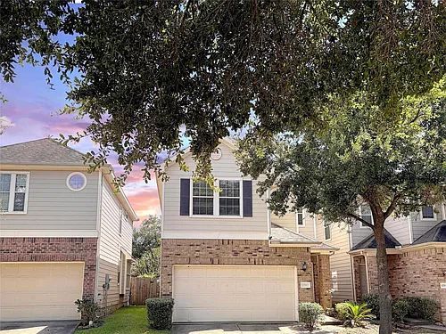 12543 S Ashford Villa Ln Photo 1