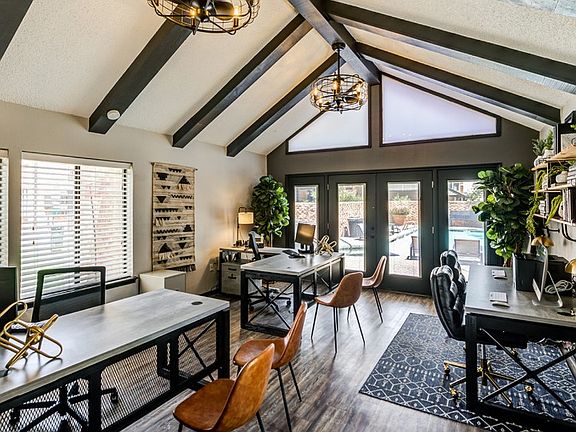 3rd image of 4534 Sinclair Ave #9-9201