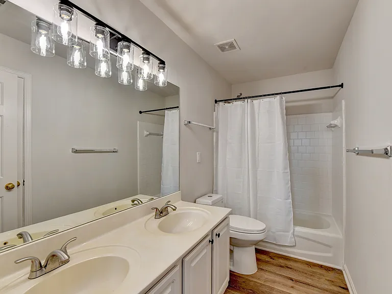 5765 Oxborough Way — Photo 9