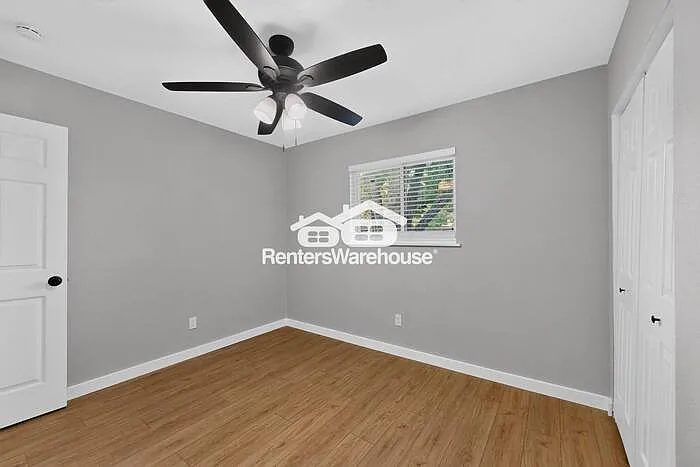 4413 Campion Ln — Photo 32