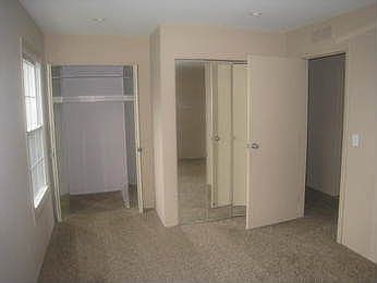 5th image of 23787 Stonehenge Blvd #1