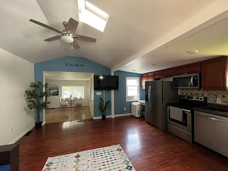 436 Howard Blvd #A — Photo 9