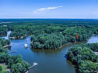 0 Pine Reach Dr, Kilmarnock, VA 22482