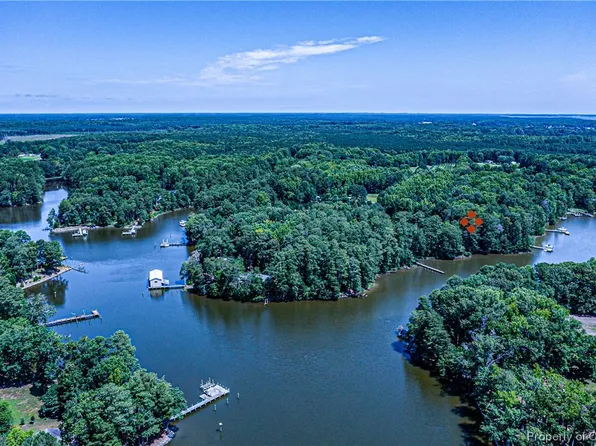 0 Pine Reach Dr, Kilmarnock, VA 22482