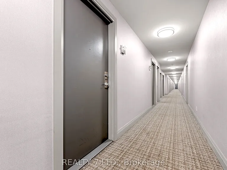 18 Rean Dr #624 — Photo 8