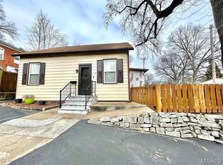 307 E Grant St, Belleville, IL