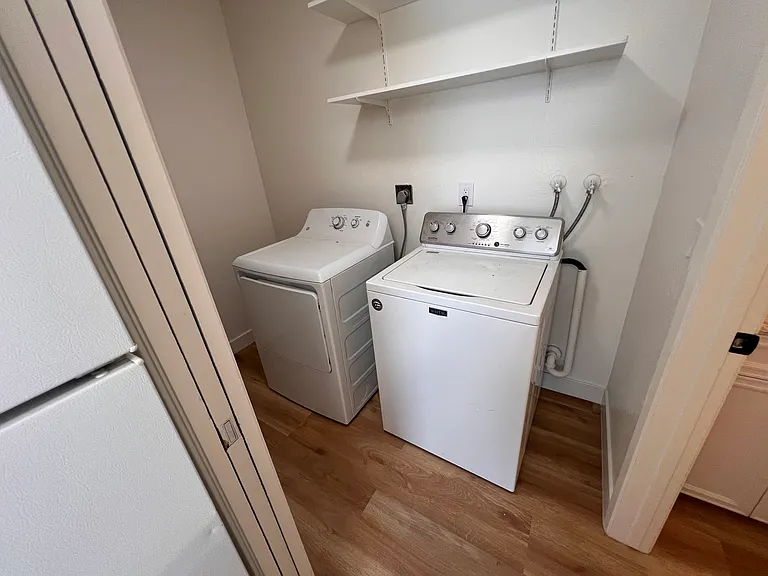 1249 W Washington Ave #1 — Photo 11