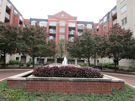 2nd image of 4811 N Olcott Ave Unit 404