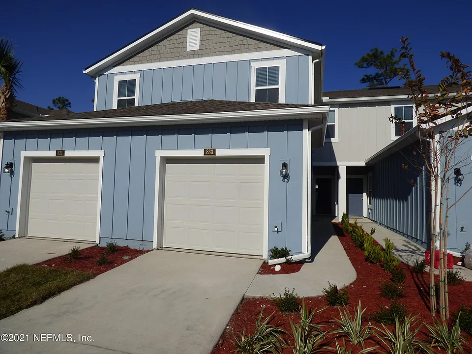 833 Observatory Pkwy