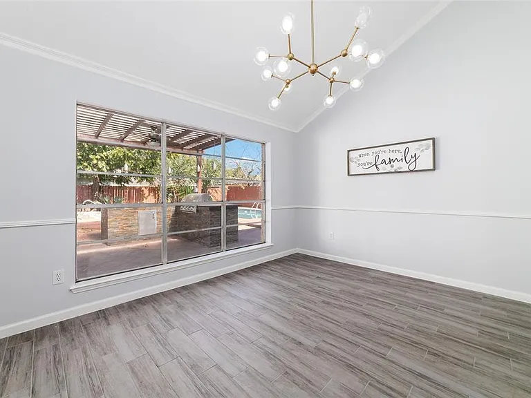 22122 Woodrose Dr — Photo 28