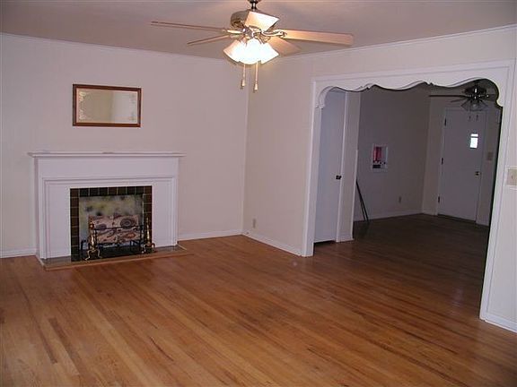 Living room/dinning room