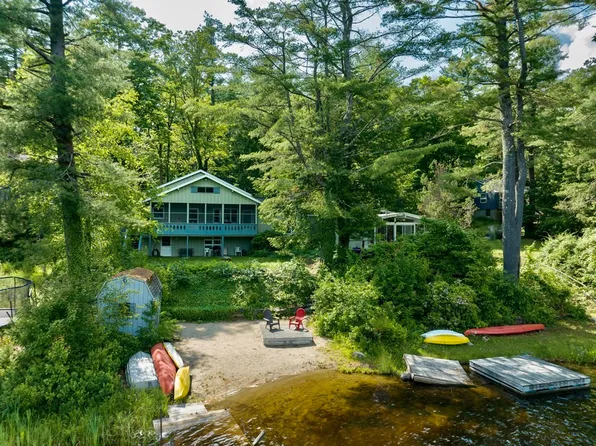 87 Lake Dr, Goshen, MA 01096