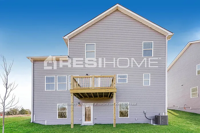 960 Juniper Ln — Photo 17