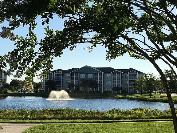 2nd image of 33192 N Village Loop Unit 5106