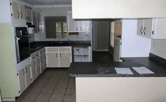 3rd image of 7755 NW Chattahoochee Cir