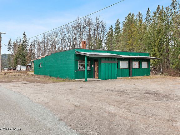 2nd image of 2630 Highway 2