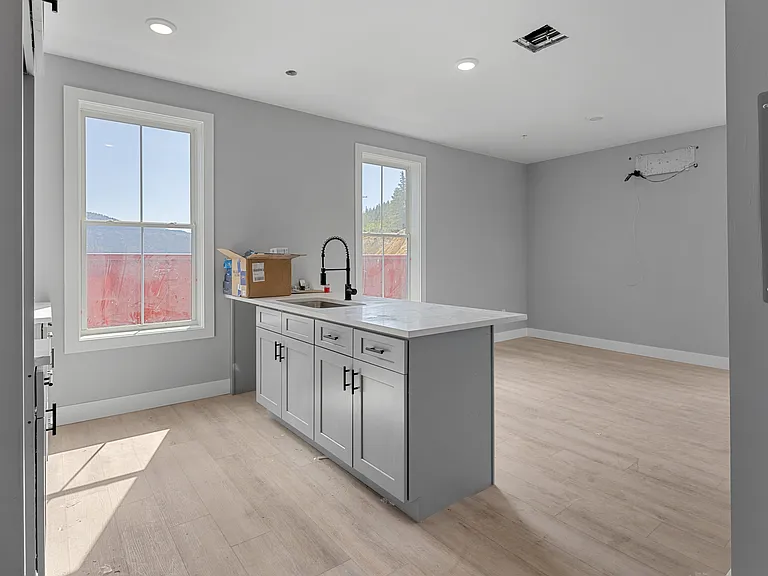 101 Gregory St #11 — Photo 11