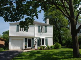 709 E Mayfair Rd, Arlington Heights, IL 60005