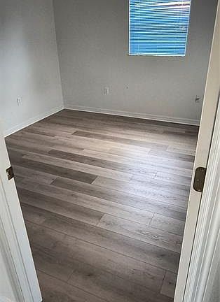 5th image of 2959 Lobelia Rd