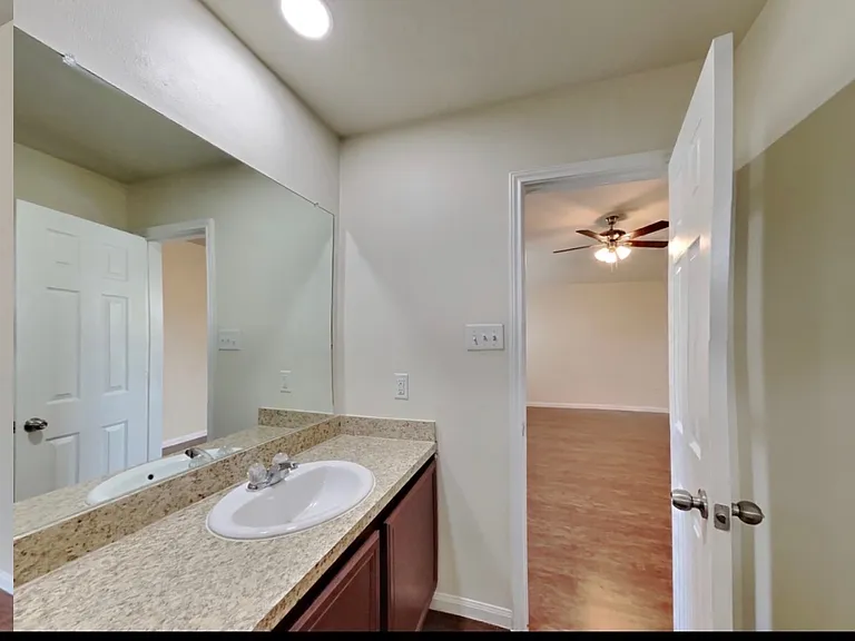 13502 Country Path Way — Photo 3