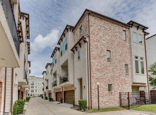 2219 Chenevert St, Houston, TX 77003