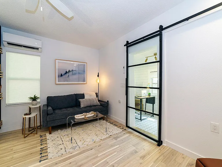 133 E Muriel St — Photo 12