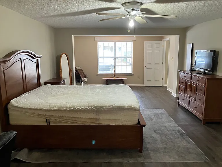 623 N Gloster St #314 — Photo 8