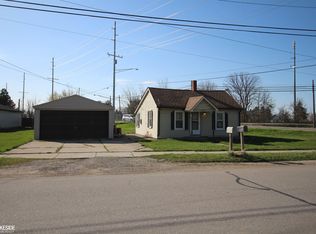 68955 Howard St, Richmond, MI 48062