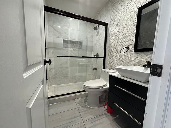 4th image of 8747 Kingston Pl Floor 2