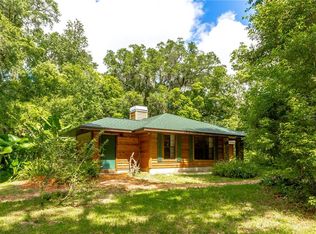 17217 Sweetwater Rd, Dade City, FL 33523