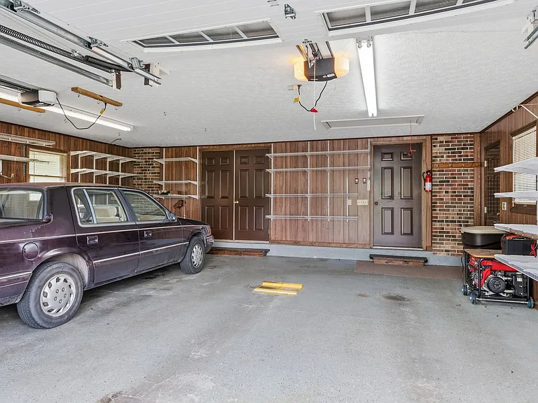 1721 Plank Dr — Photo 45