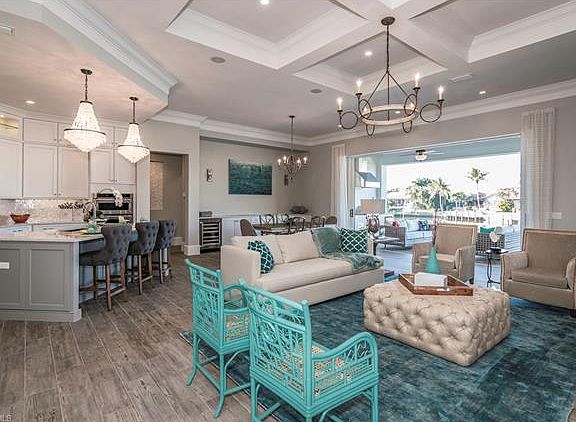 4th image of 618 Monaco Dr