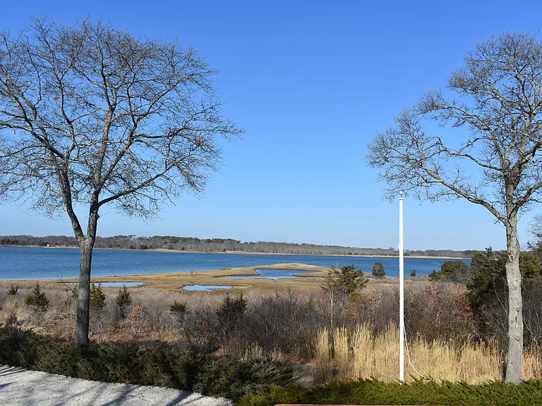 86 Inlet Rd E — Photo 19