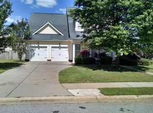 202 Meyers Lake Dr, Warner Robins, GA 31088