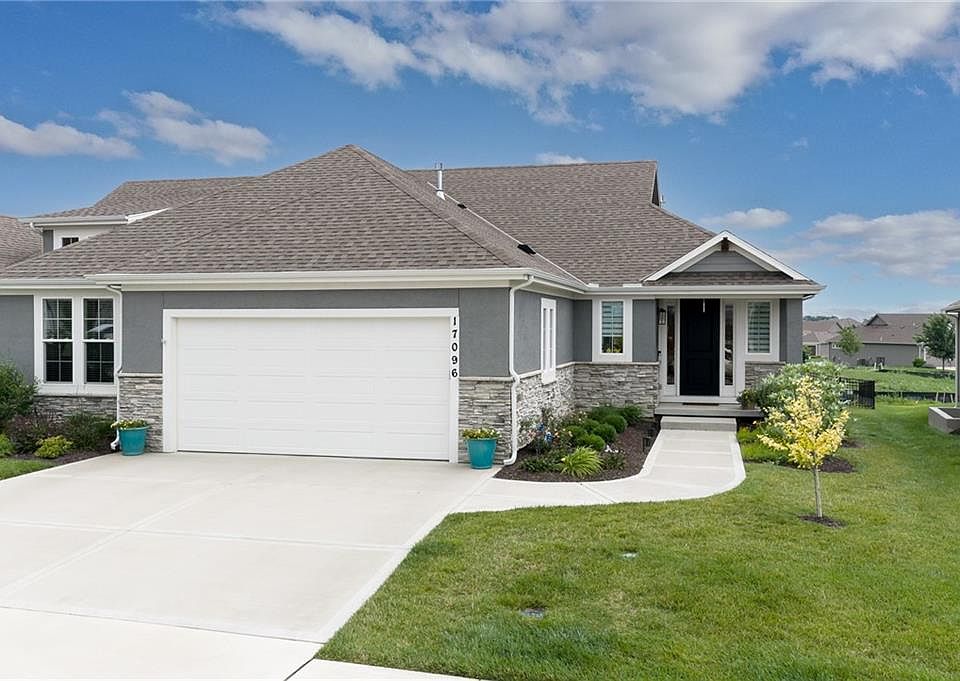 1st image of 17096 W 168th Pl