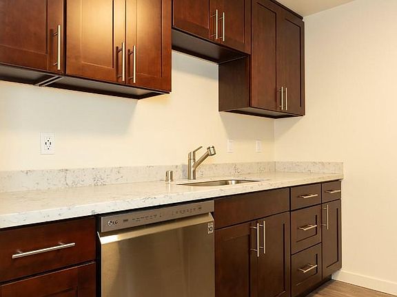 2nd image of 2119 23rd Ave W #816dc4a9e