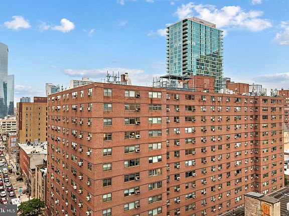 3rd image of 118 S 21st St APT 1211
