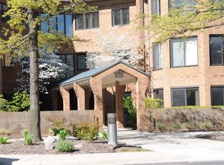 2115 Nature Cove Ct APT 104, Ann Arbor, MI 48104