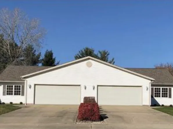 3385 Dotwood St NW, North Canton, OH 44720