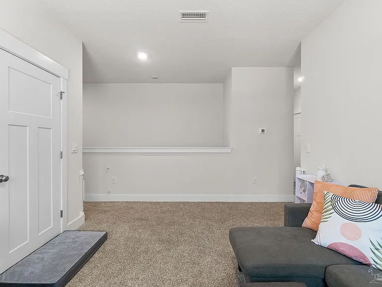 6060 Rutherford Loop — Photo 16