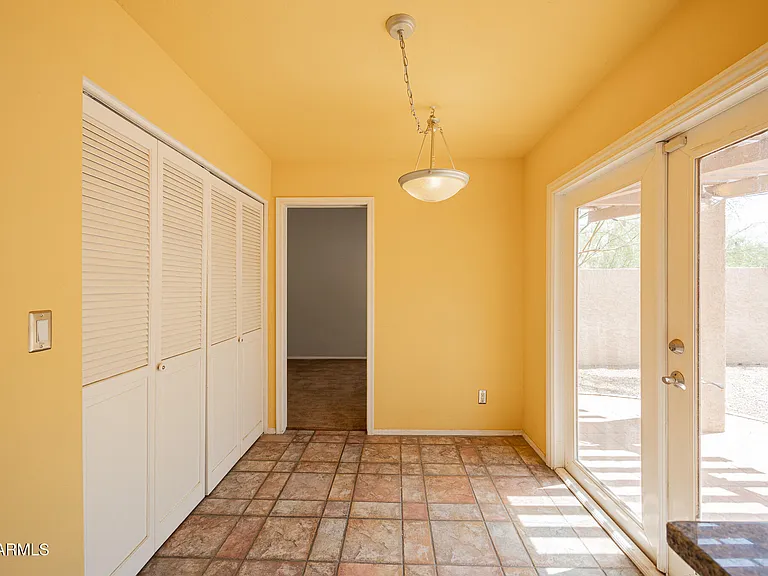 1650 N Ventura Ln — Photo 13