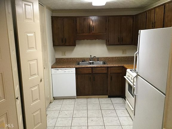 4th image of 3723 Bramblevine Cir #13