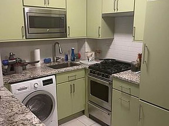 5th image of 130 W 79th St APT 4D