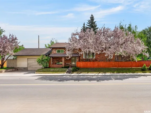 2330 Central AVENUE, Prince Albert, SK S6V 4X5