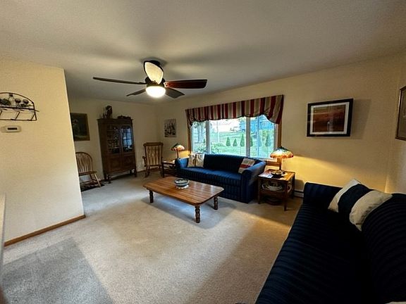 2nd image of 100 Conneauttee Dr
