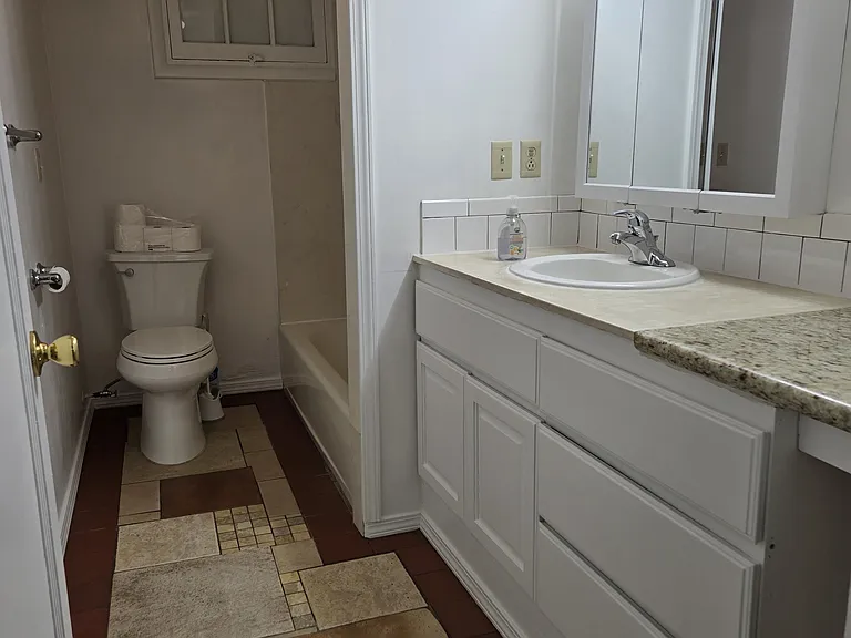 4720 W Franklin Rd #B — Photo 11