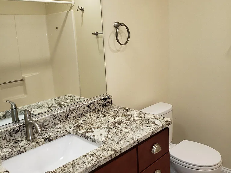 728 Beverage Hill Ave #31 — Photo 14