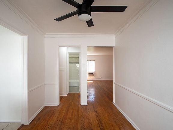 5th image of 11034-11038 La Maida St #11034